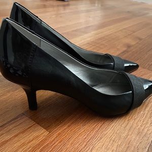 Anne Klein pointed toe heels